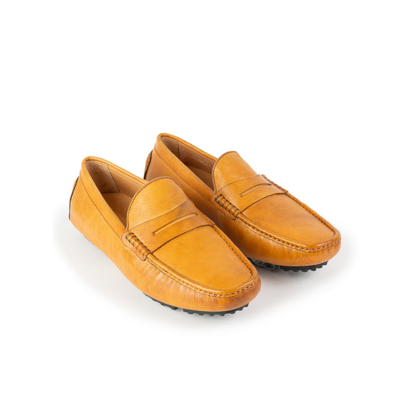 Vintage-Inspired Yellow Driving Shoes – Soft Leather, Sleek Design